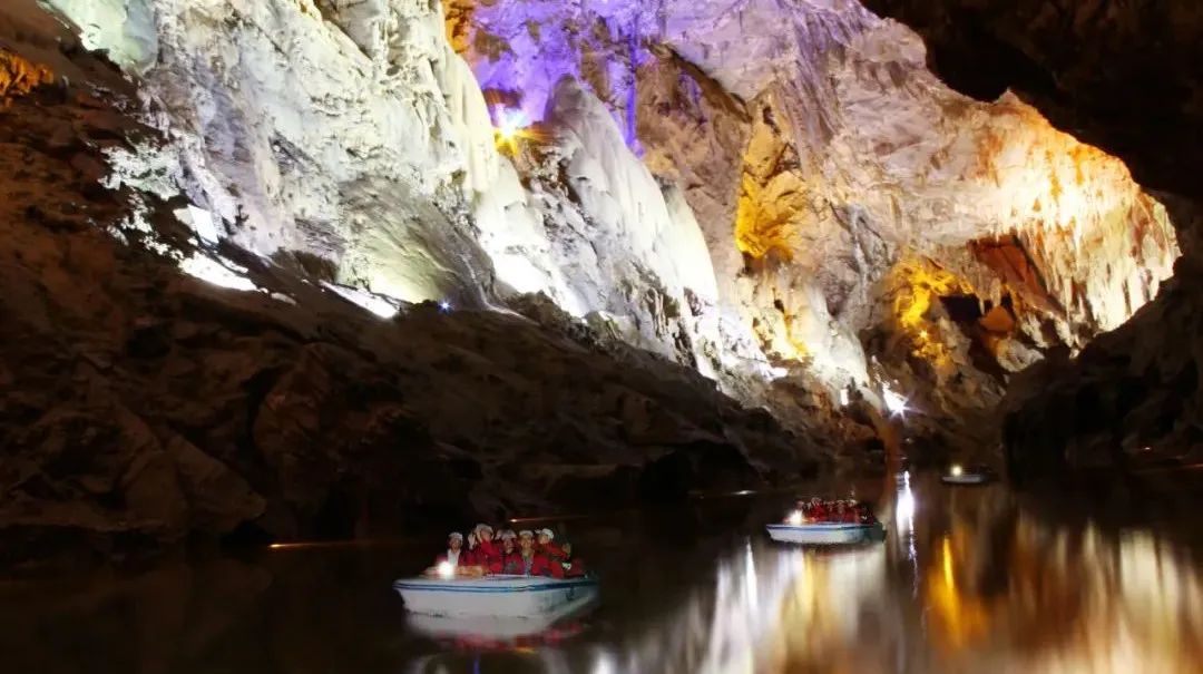 抖圈水洞风物区开园啦_抖圈水洞风物区